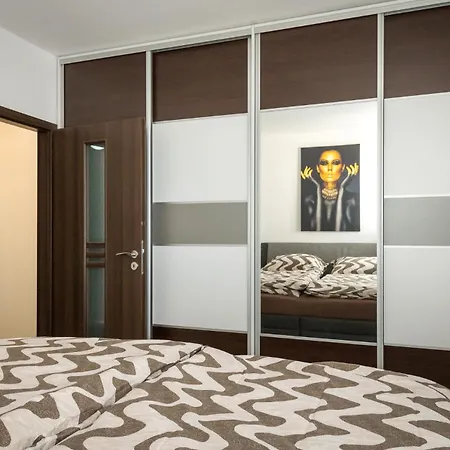 Apartment 3 Luxury With Private Parking *