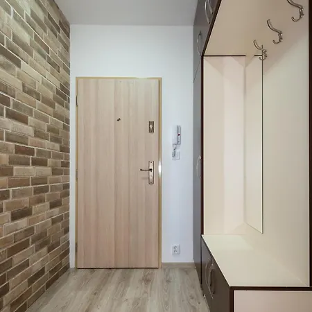 3 Luxury With Private Parking Apartmán