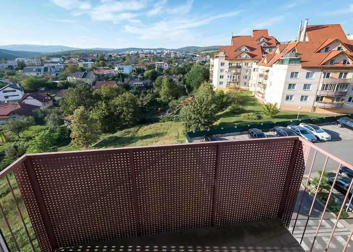 아파트 3 Luxury With Private Parking 코시체